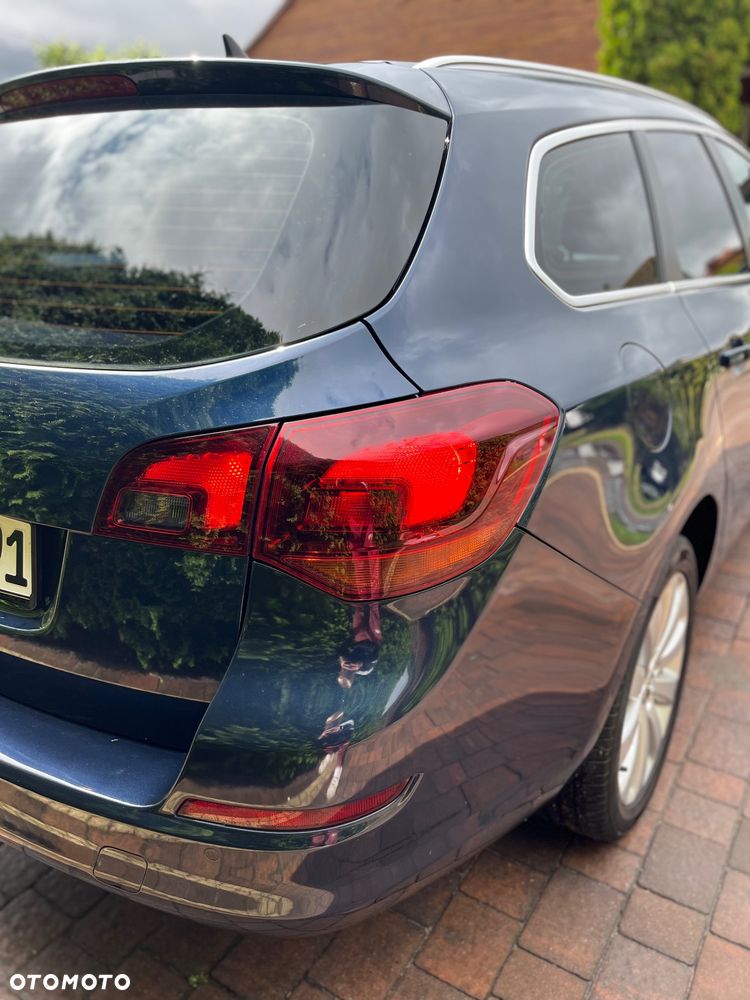 Opel Astra 1.4 T Enjoy S&S - 14