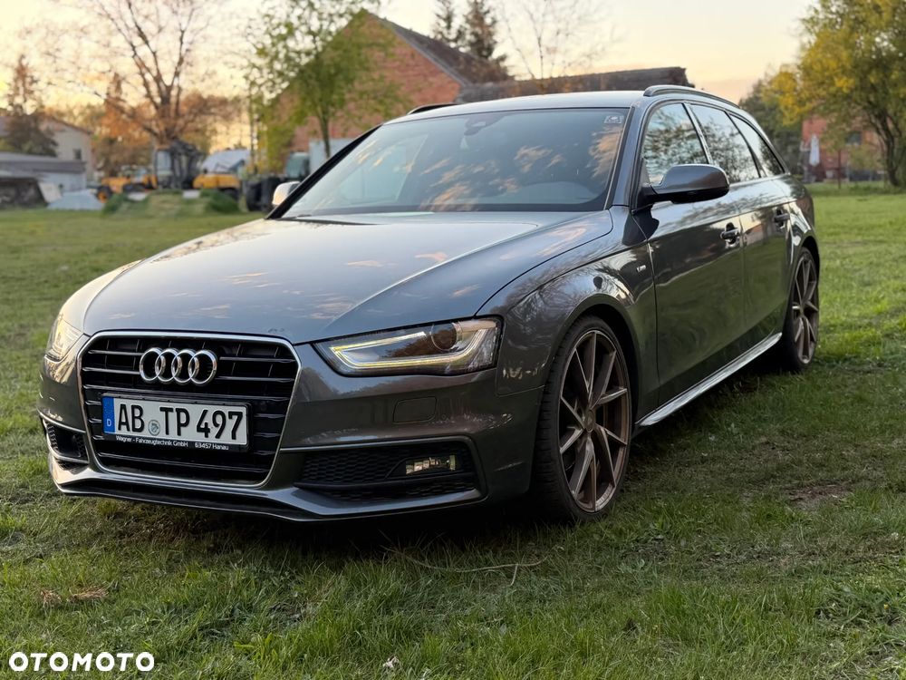 Audi A4 Avant 2.0 TDI DPF clean diesel quattro S tronic S line Sportpaket - 20