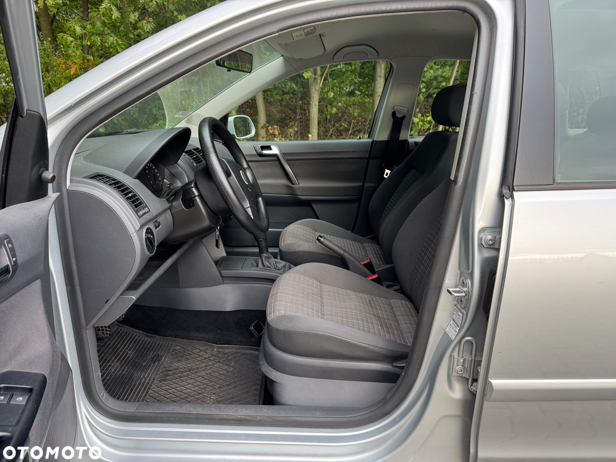 Volkswagen Polo - 13