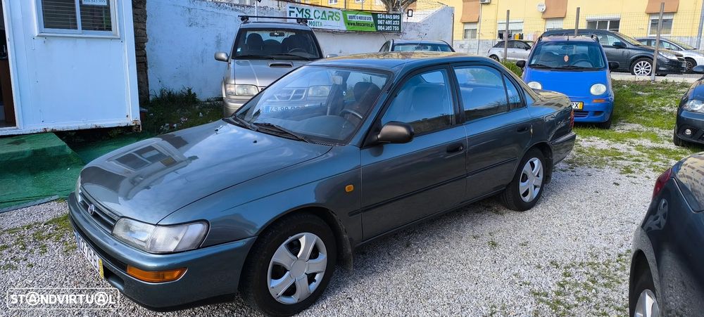 Toyota Corolla Sedan 1.3 XLi - 1