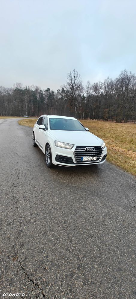 Audi Q7 - 3