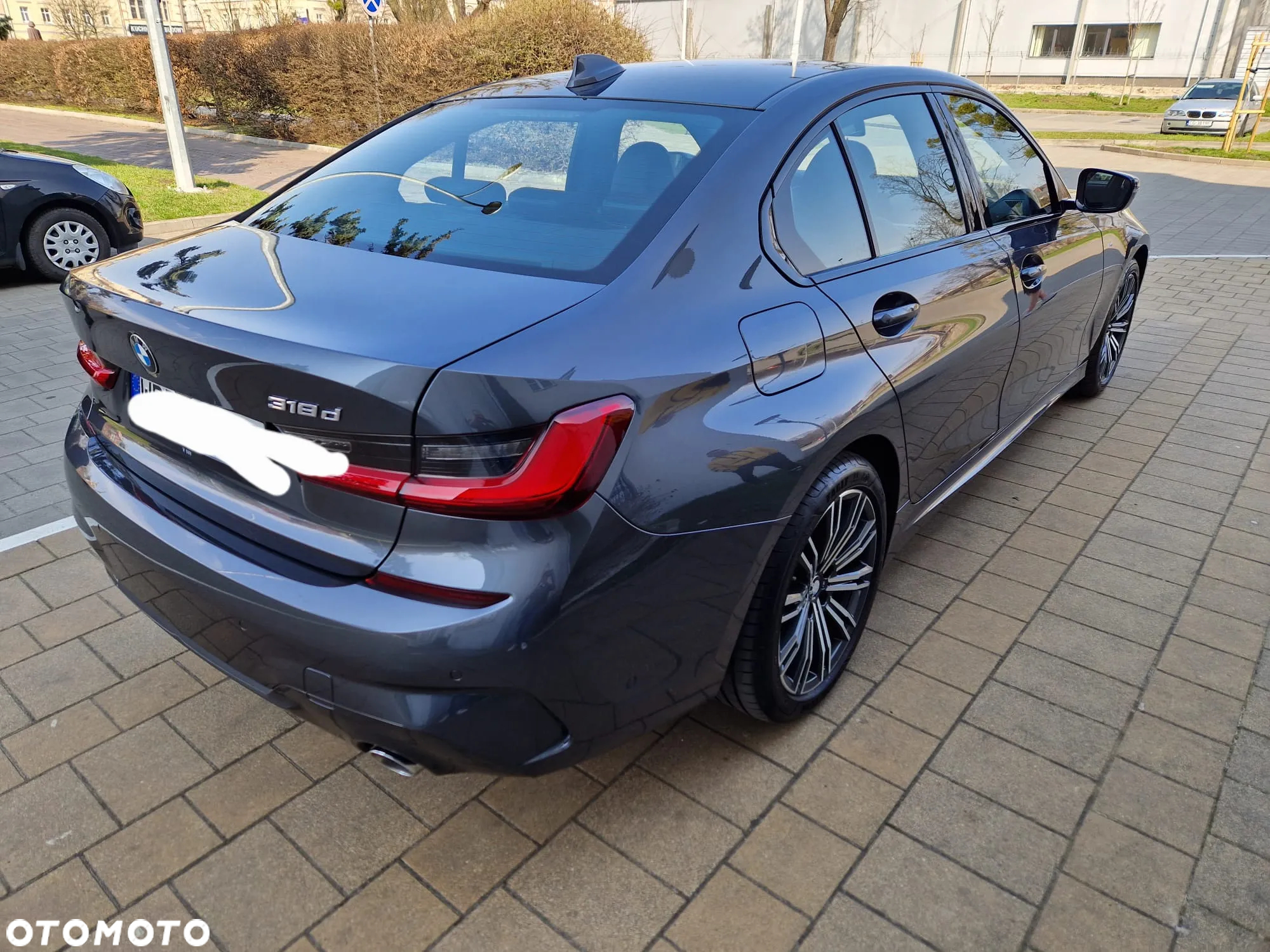 BMW Seria 3 318d M Sport - 6