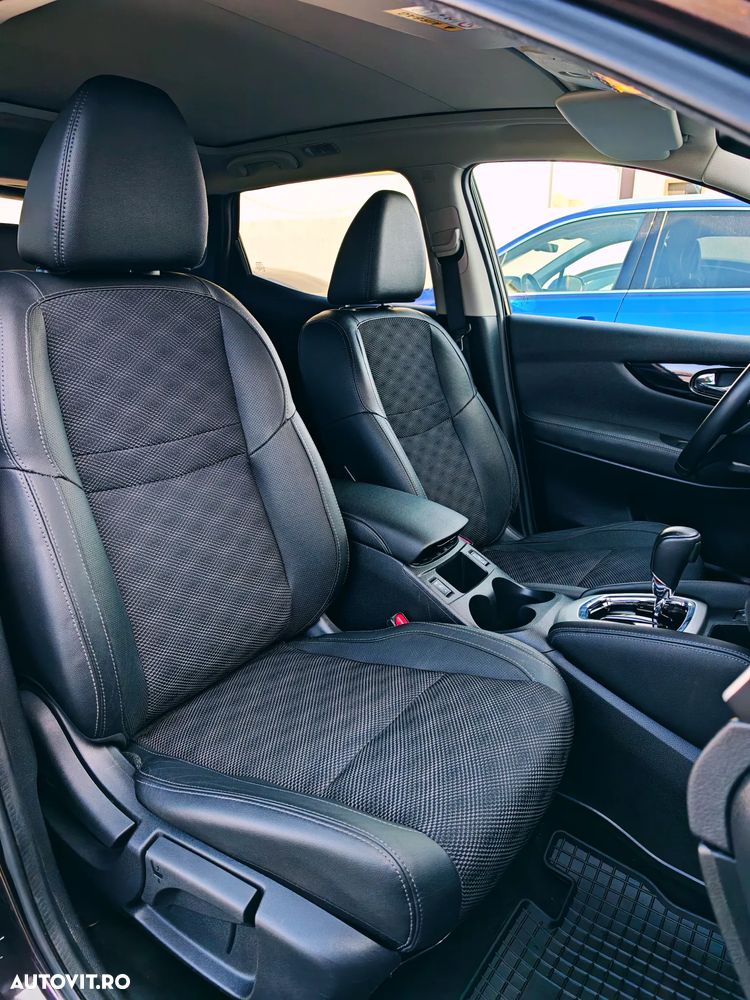 Nissan Qashqai 1.6 DCI Xtronic TEKNA - 20