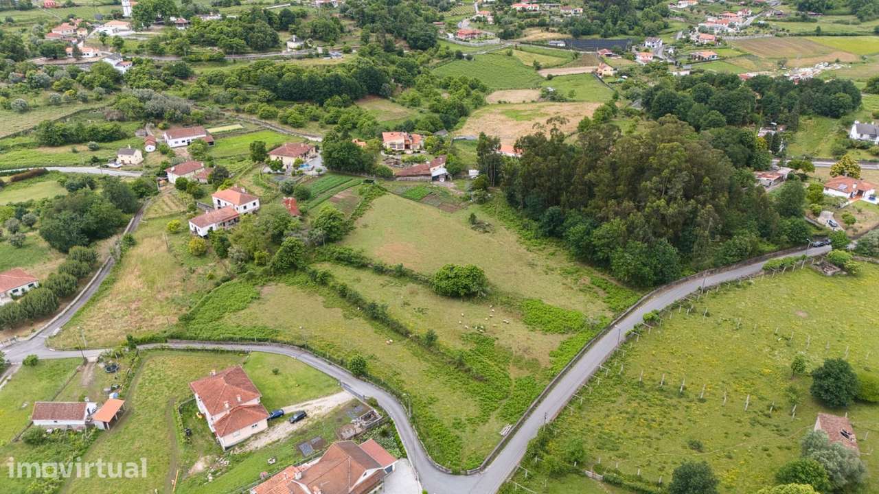 Fantástico terreno com cerca de 17.000 m² em Távora, Arcos de Valdevez - Grande imagem: 2/12