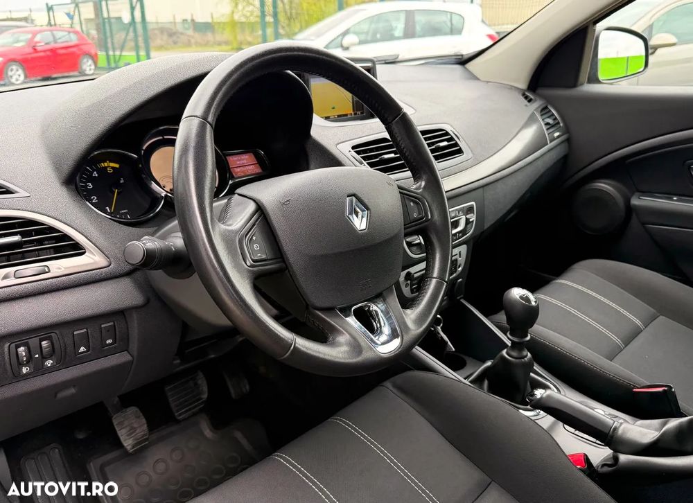 Renault Megane ENERGY dCi 110 Start & Stop Dynamique - 16