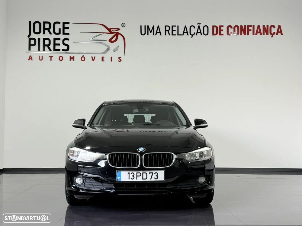 BMW 318 d Line Luxury - 10