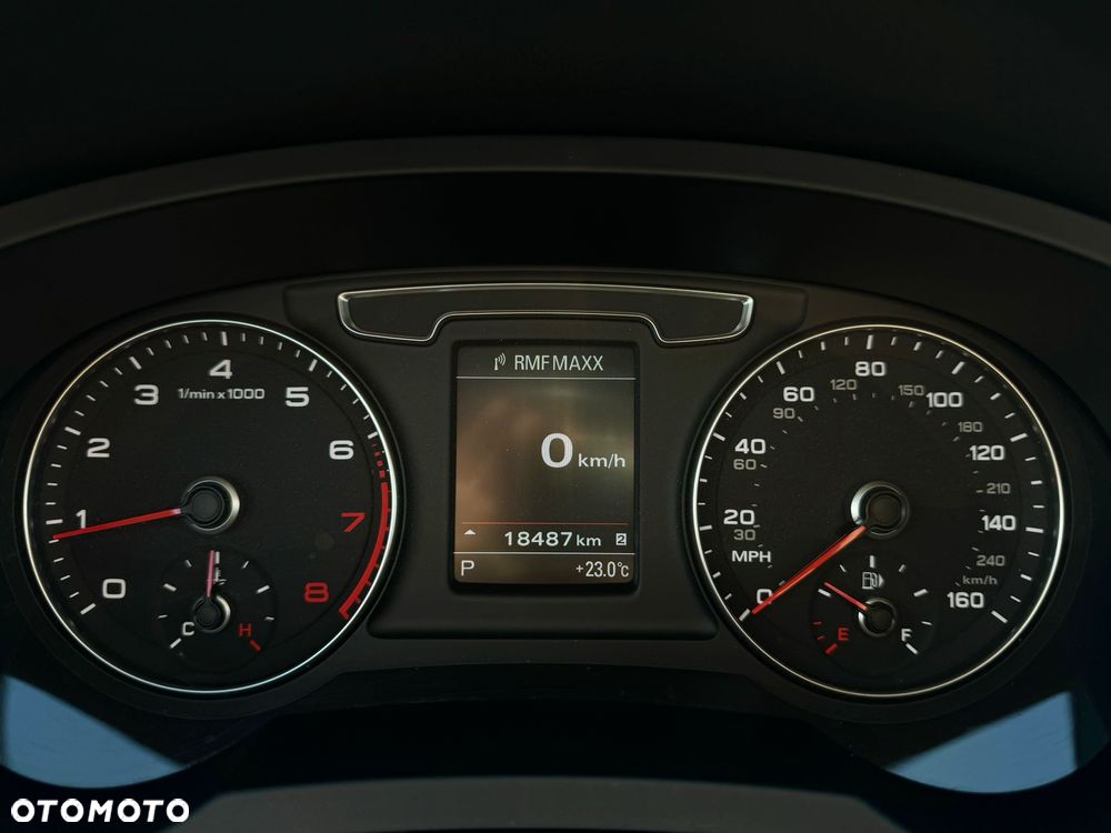 Audi Q3 40 TFSI Quattro S-Line S tronic - 11