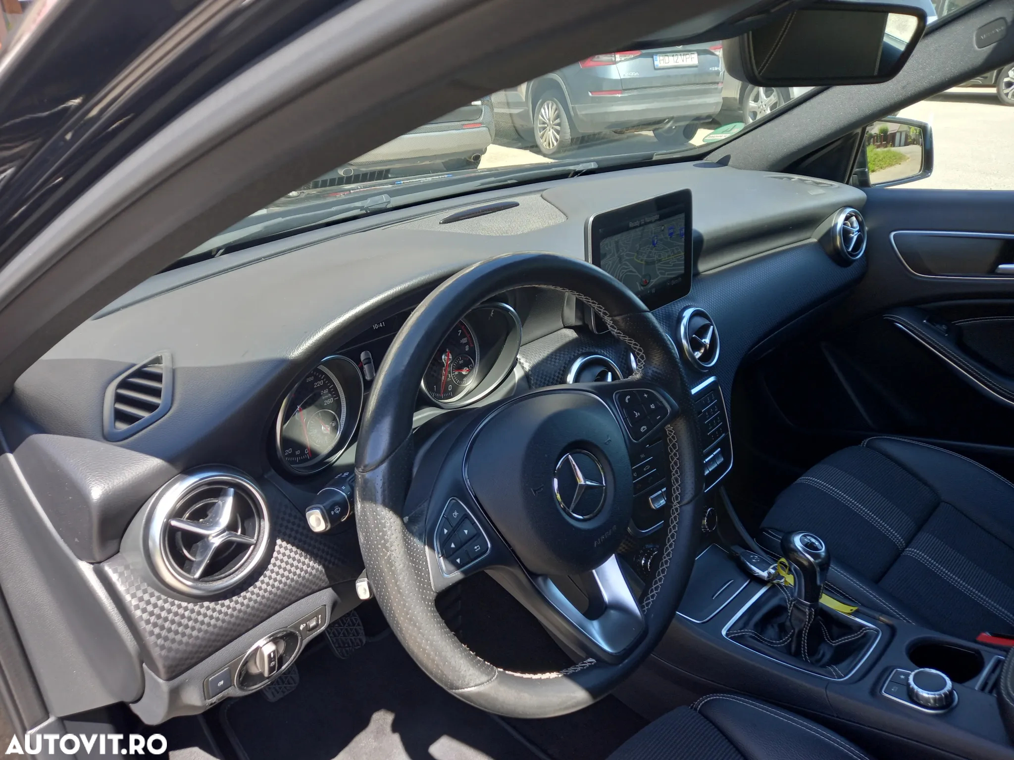 Mercedes-Benz A 180 (BlueEFFICIENCY) AMG Sport - 11