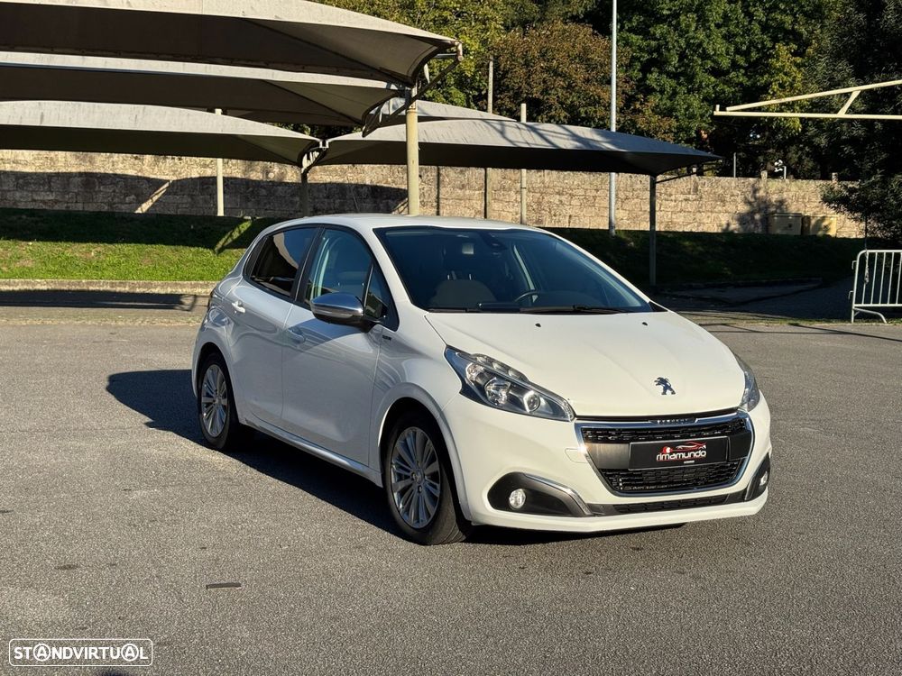 Peugeot 208 1.5 BlueHDi Signature - 2