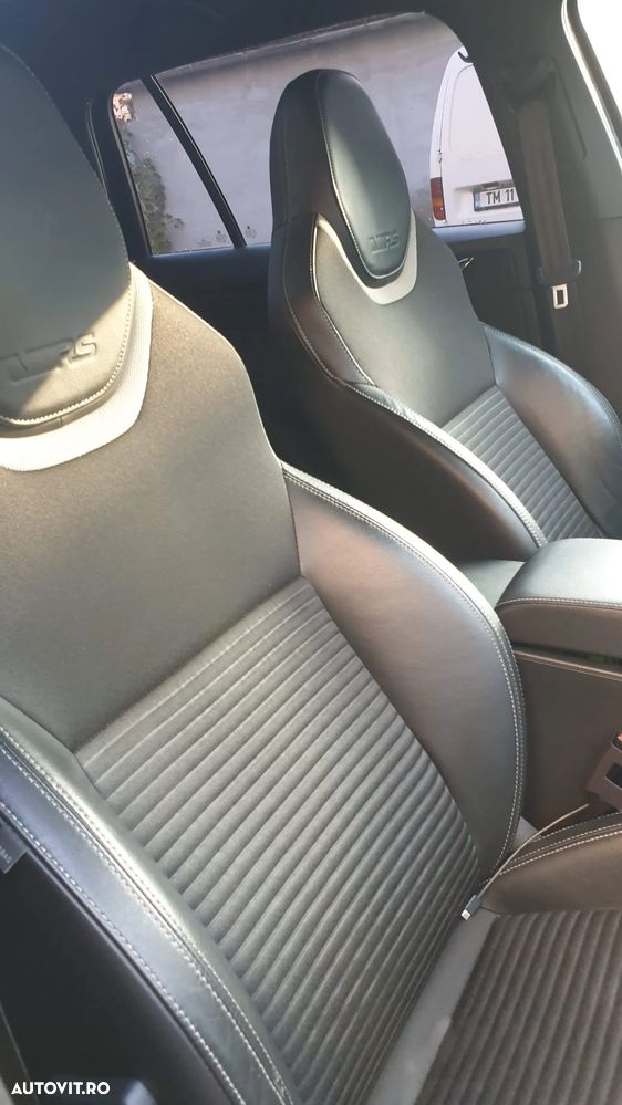 Skoda Octavia 2.0 TDI DSG RS - 6