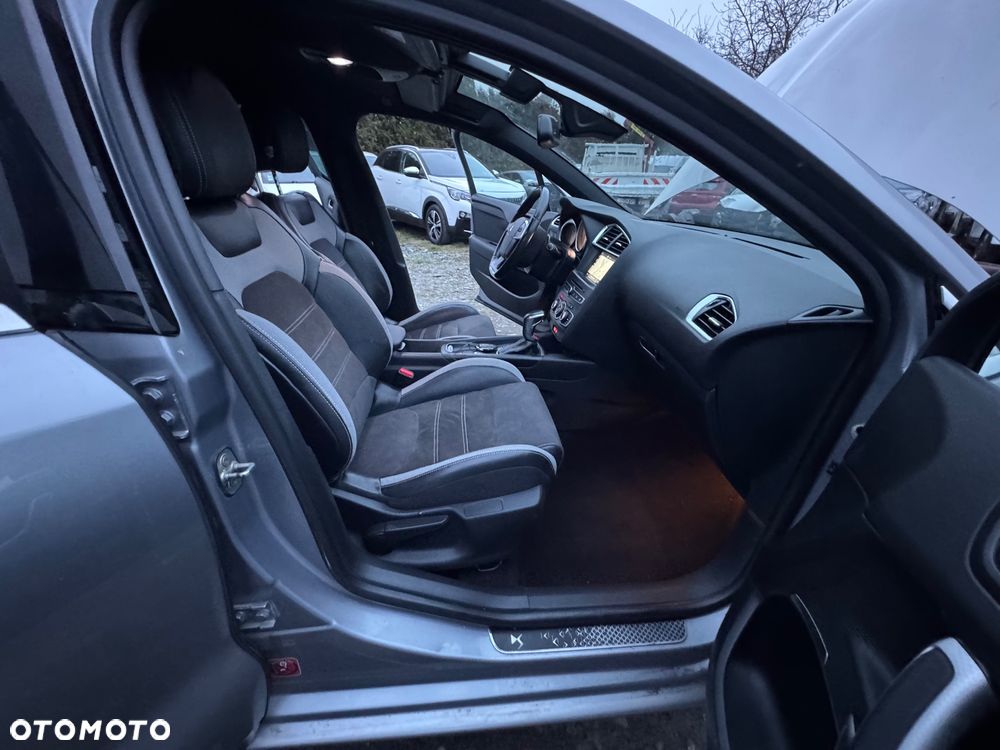 Citroën DS4 Cross 1.6 BlueHDi Be Chic S&S EAT6 - 9