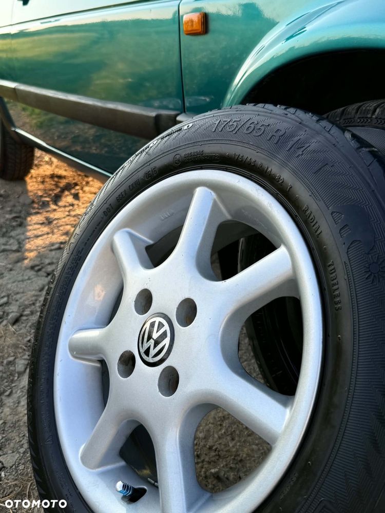 Volkswagen Golf - 7