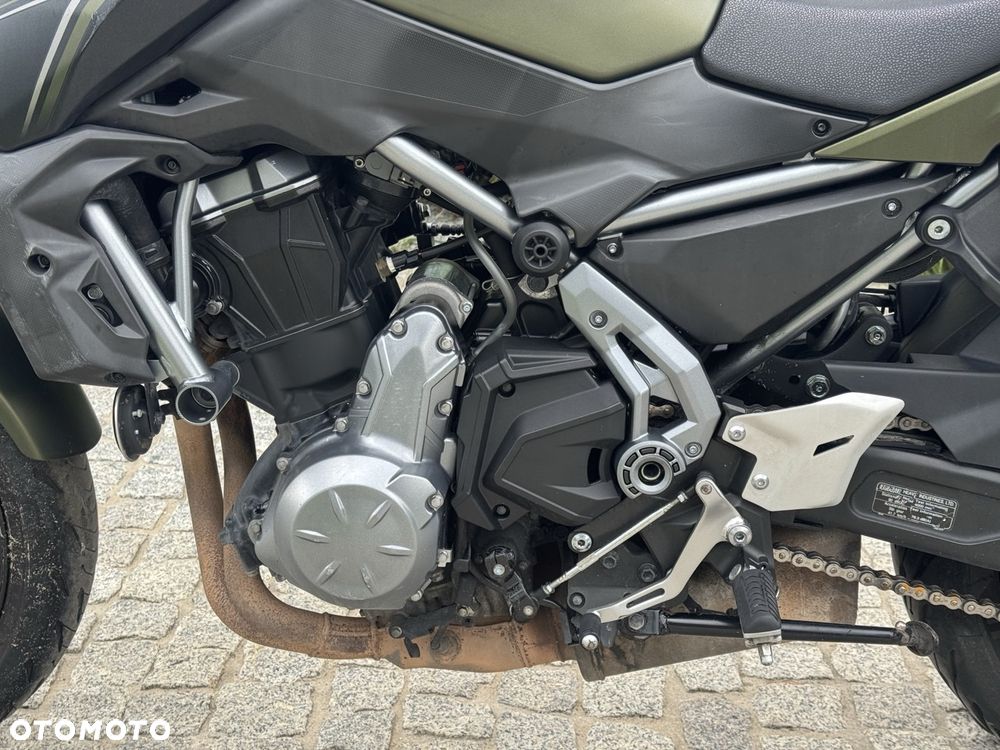 Kawasaki Z - 19