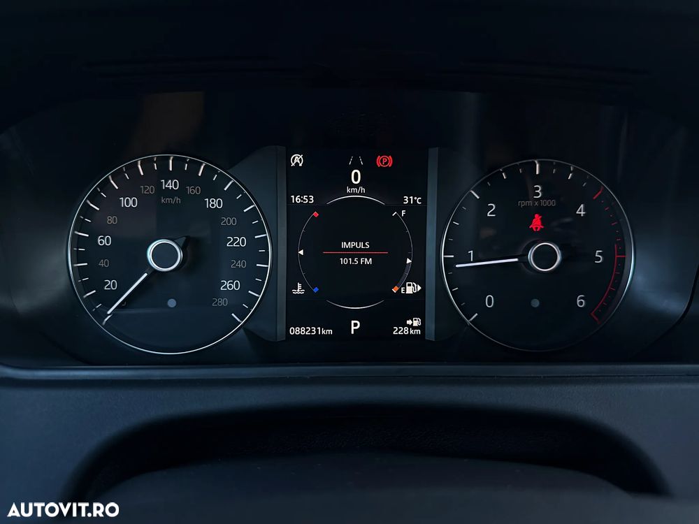 Land Rover Range Rover Velar 2.0 R-Dynamic HSE - 9