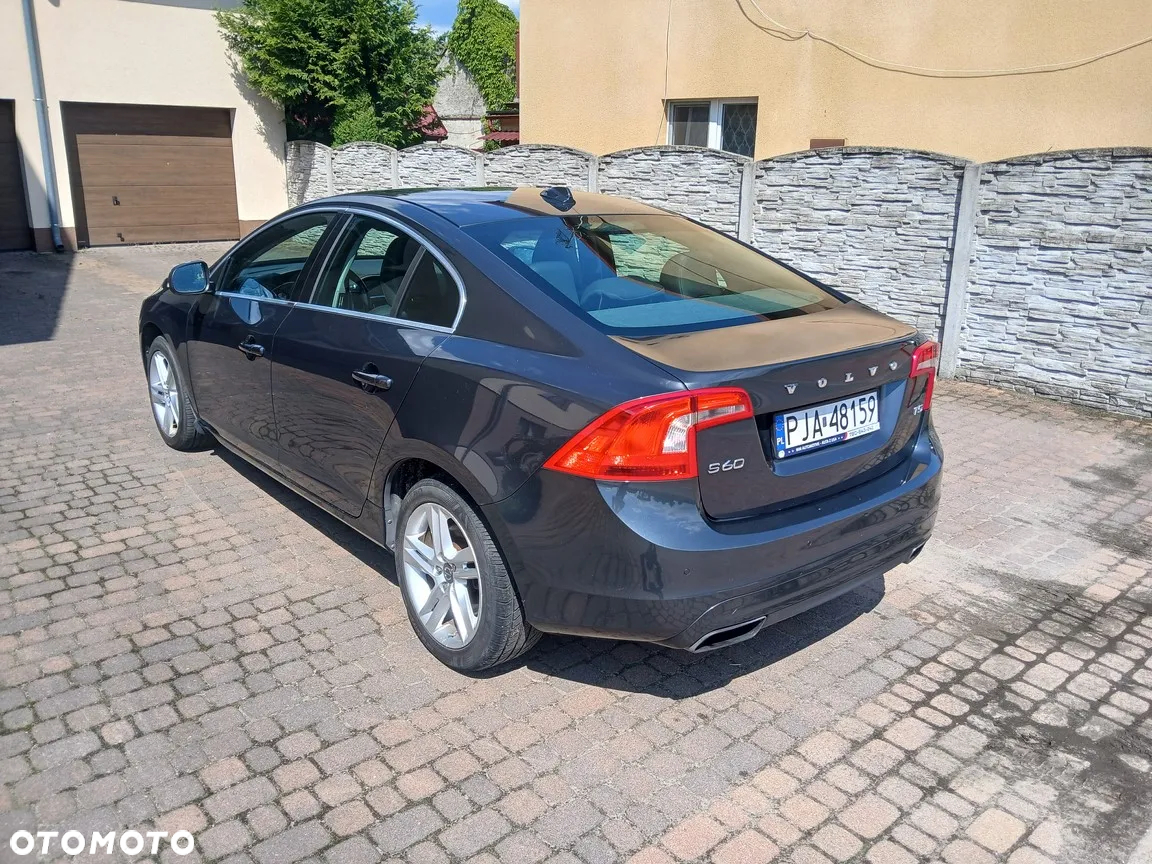 Volvo S60 - 12