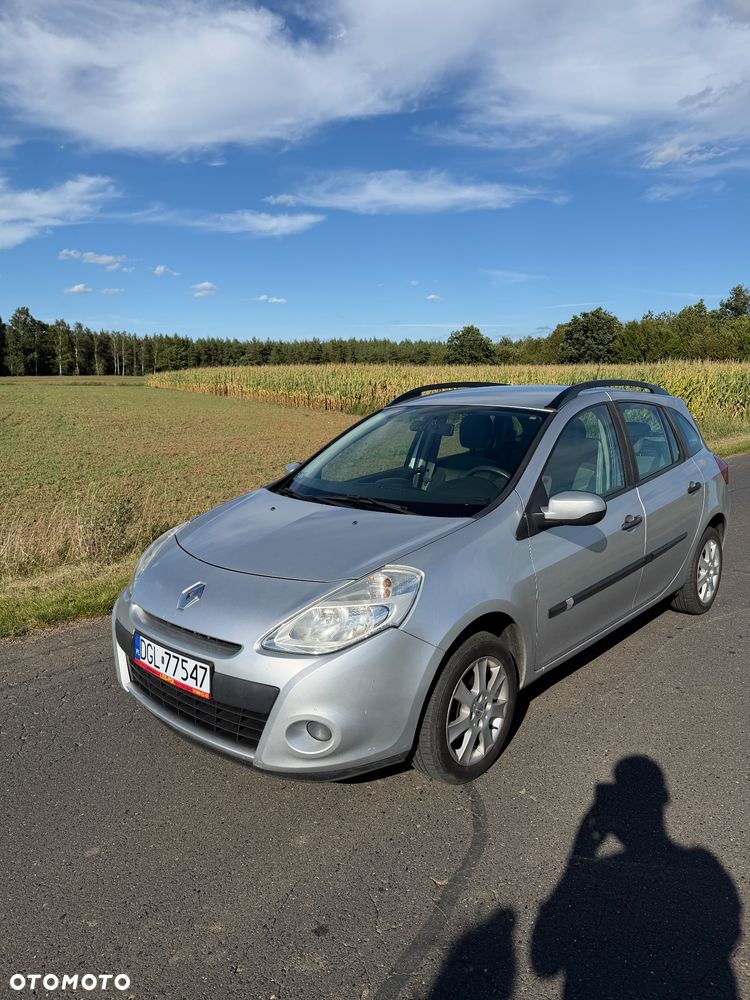 Renault Clio - 8