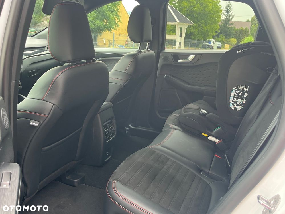 Ford Kuga 2.5 Duratec FHEV 4x4 ST-LINE X - 11