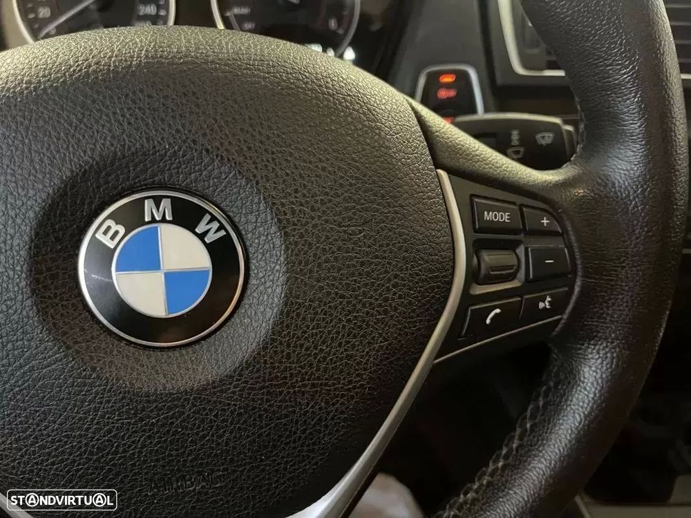 BMW 116 d Line Sport — fotografia 19