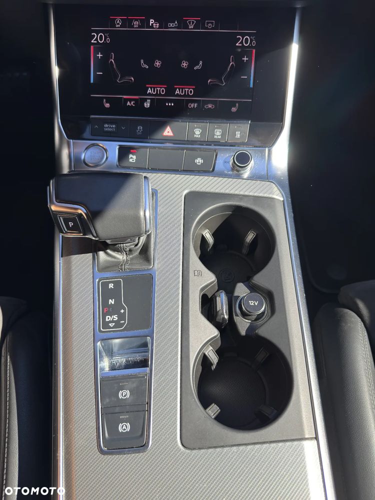 Audi A6 - 12