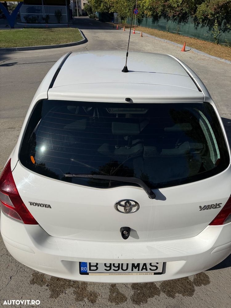 Toyota Yaris 1.0 VVT-i Terra - 9