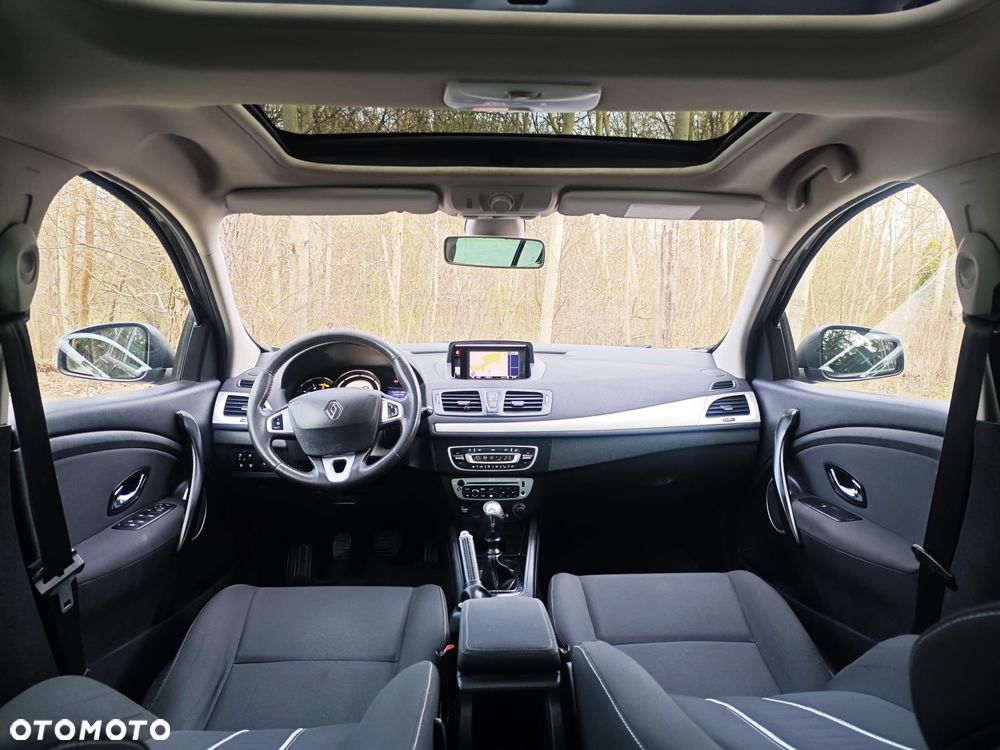 Renault Megane ENERGY dCi 110 Start & Stop Paris Business - 22
