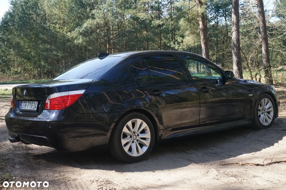 BMW Seria 5 525d xDrive Edition Sport - 8