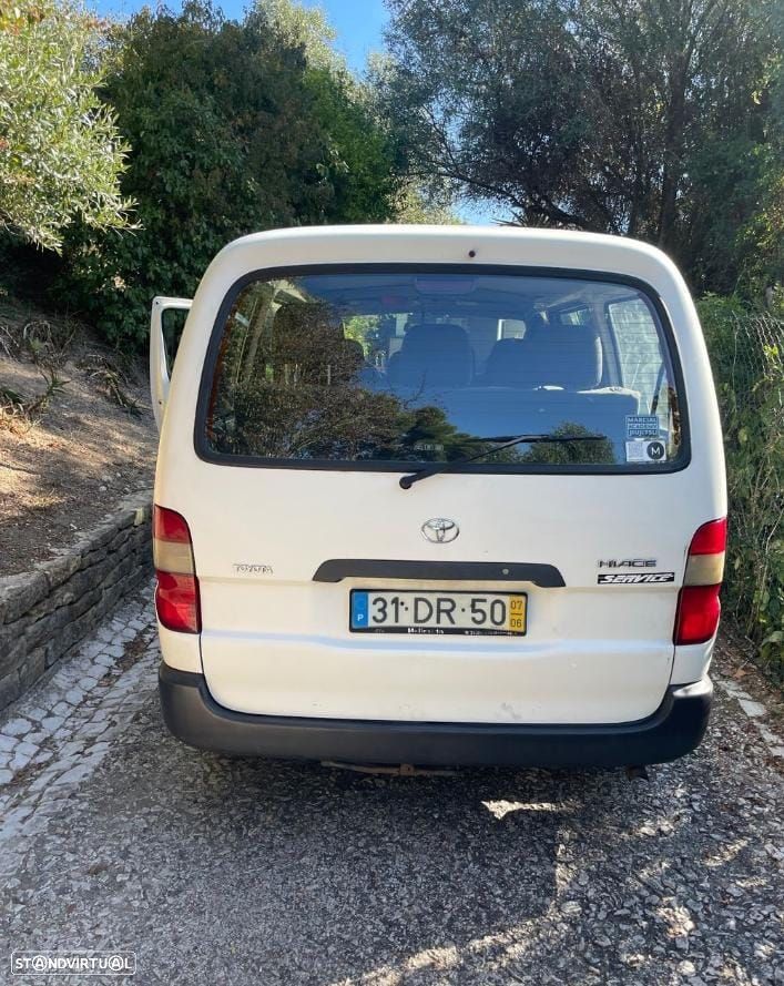 Toyota HiAce - 5