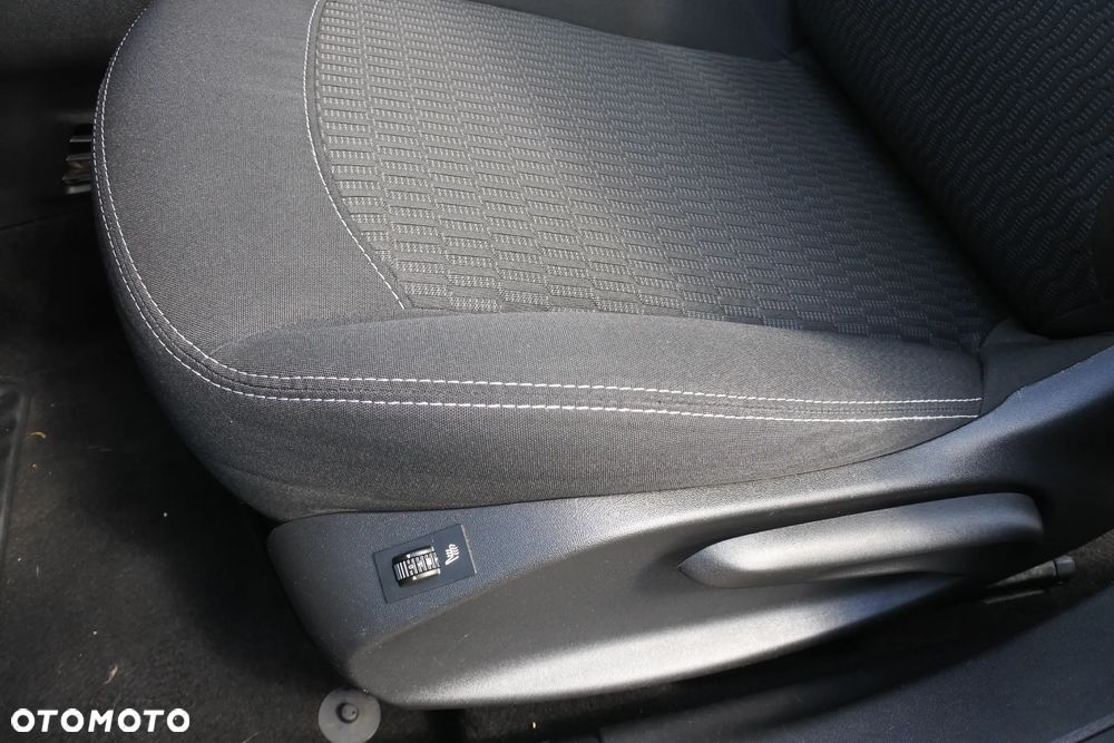 Peugeot 208 PureTech 82 Start & Stop Allure - 17