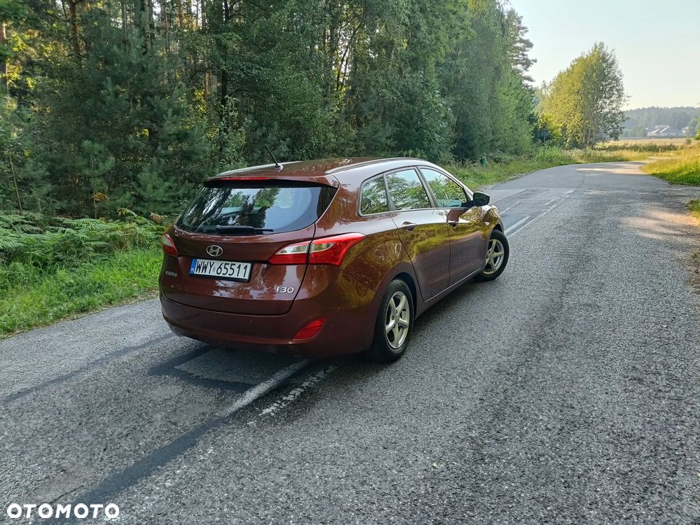 Hyundai i30 1.6 Comfort - 30