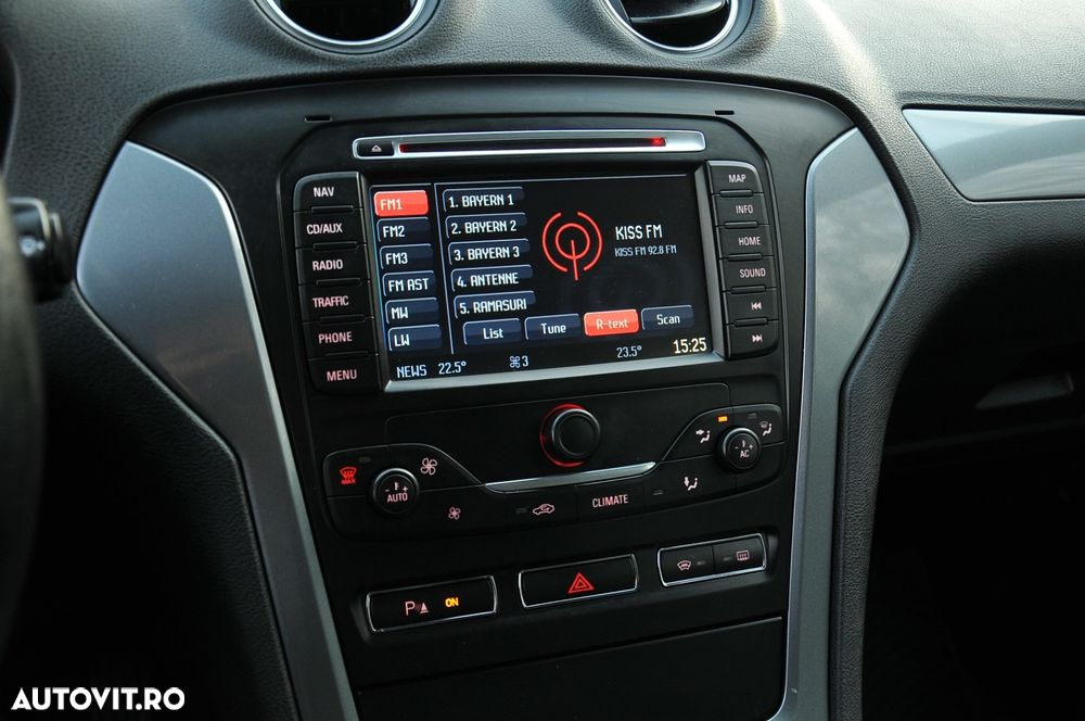 Ford Mondeo 2.0 TDCi Powershift Business Class - 16