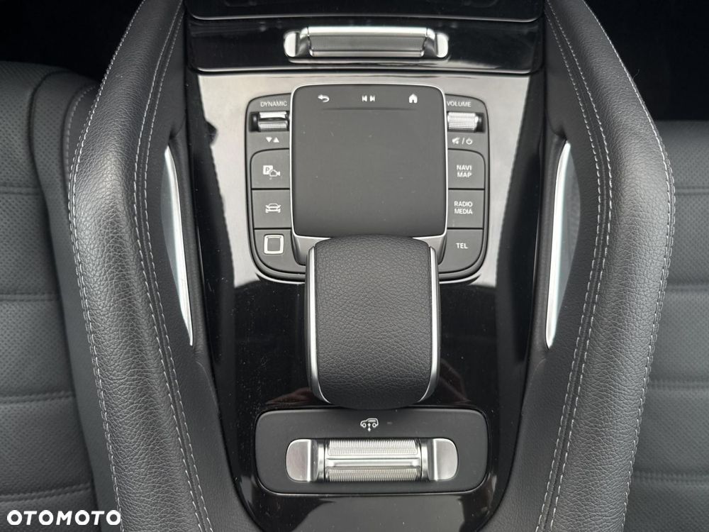 Mercedes-Benz GLE - 21