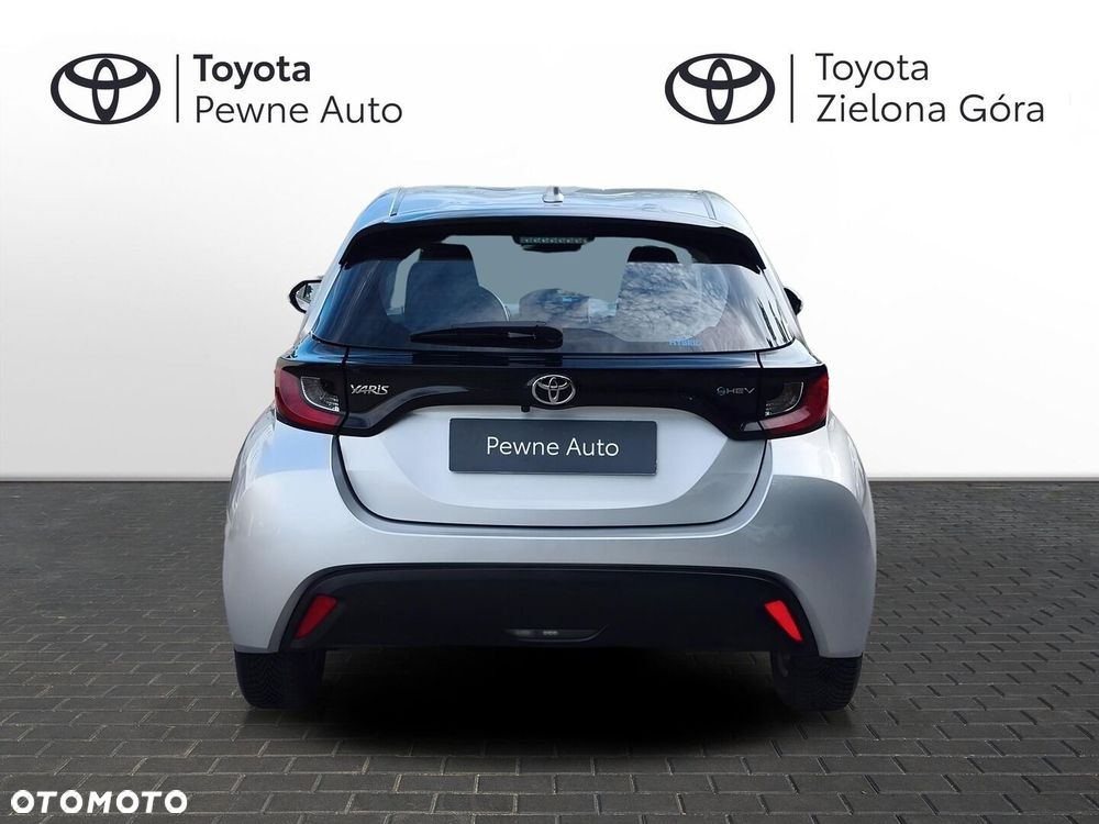 Toyota Yaris - 5