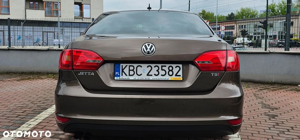 Volkswagen Jetta 1.4 TSI Highline Optimum - 10
