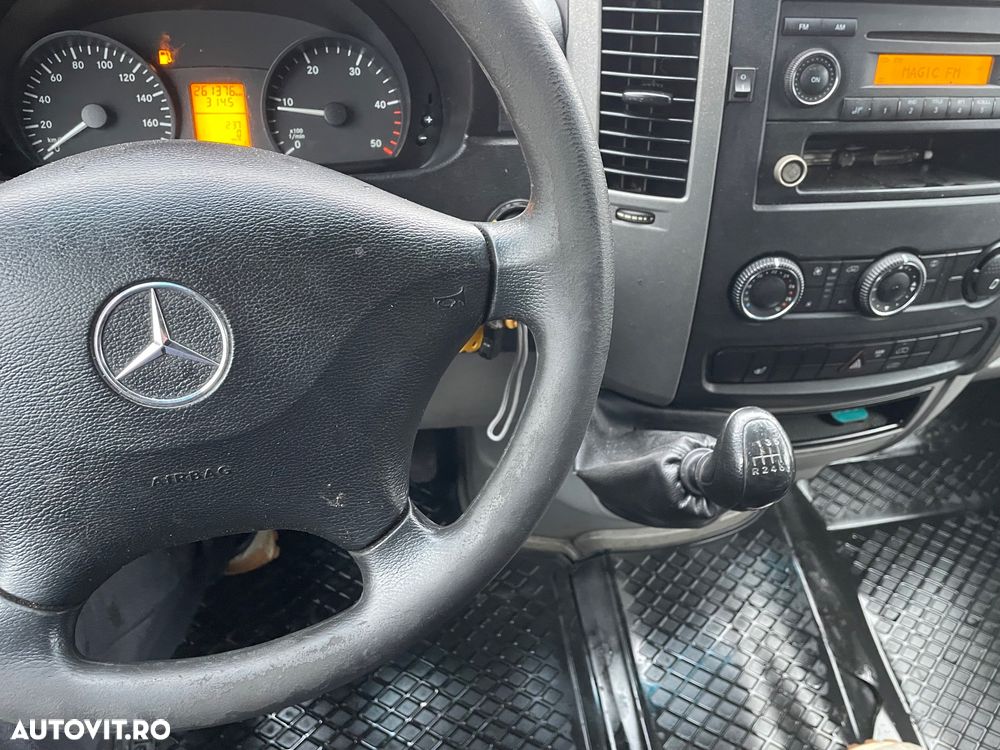 Mercedes-Benz Sprinter 313 - 5