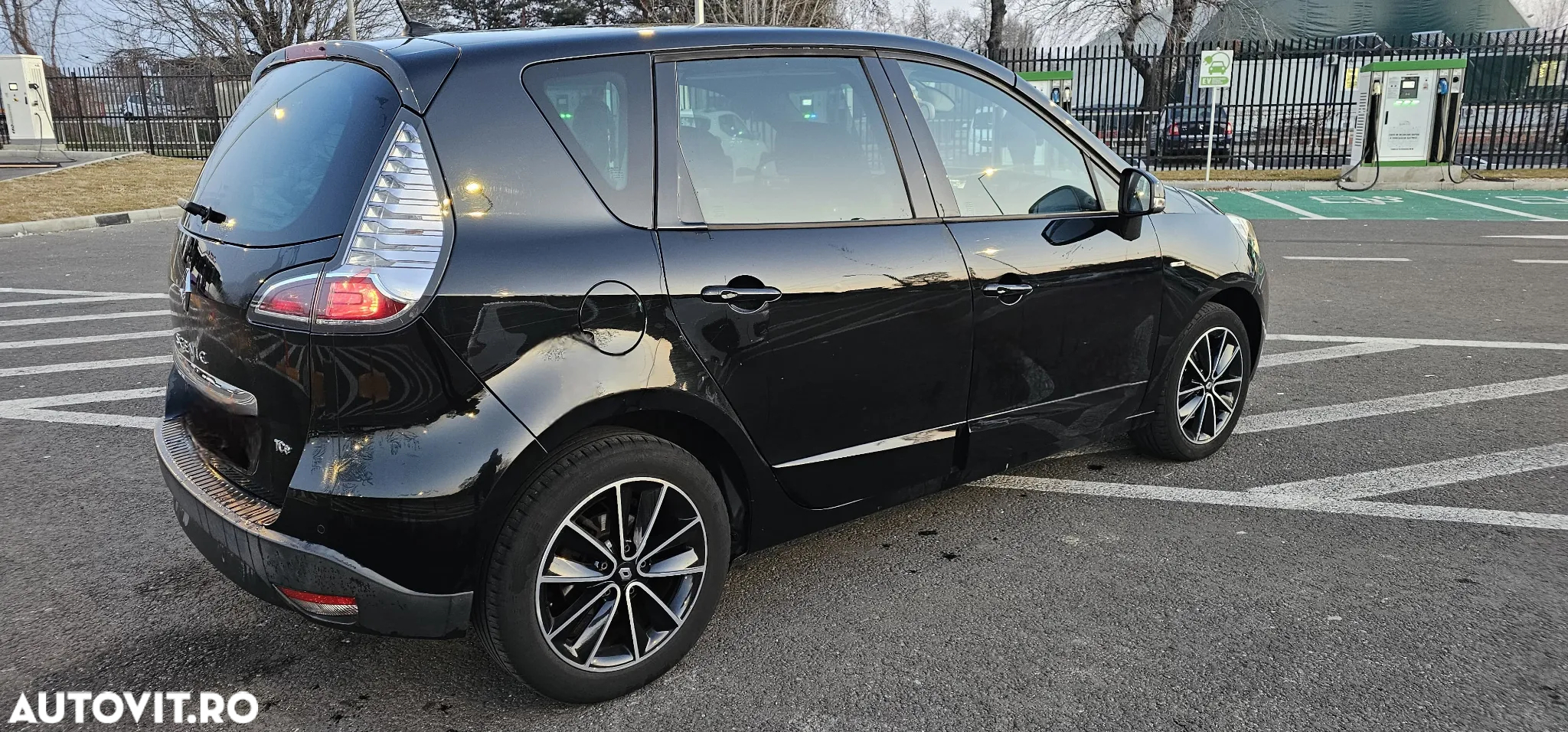 Renault Scenic ENERGY TCe 130 BOSE EDITION - 5