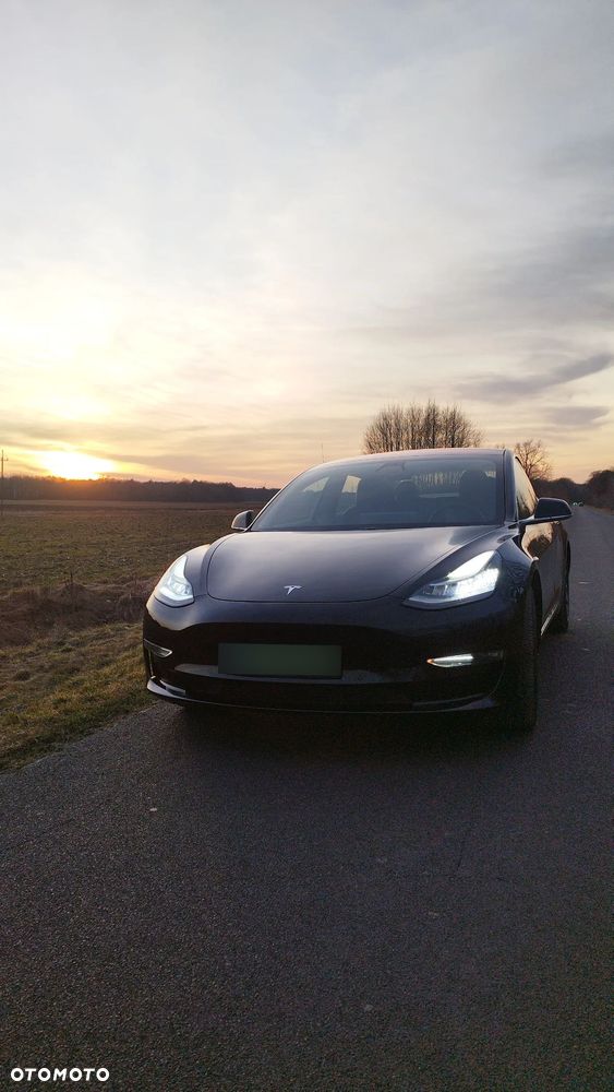 Tesla Model 3 Long Range RWD - 11