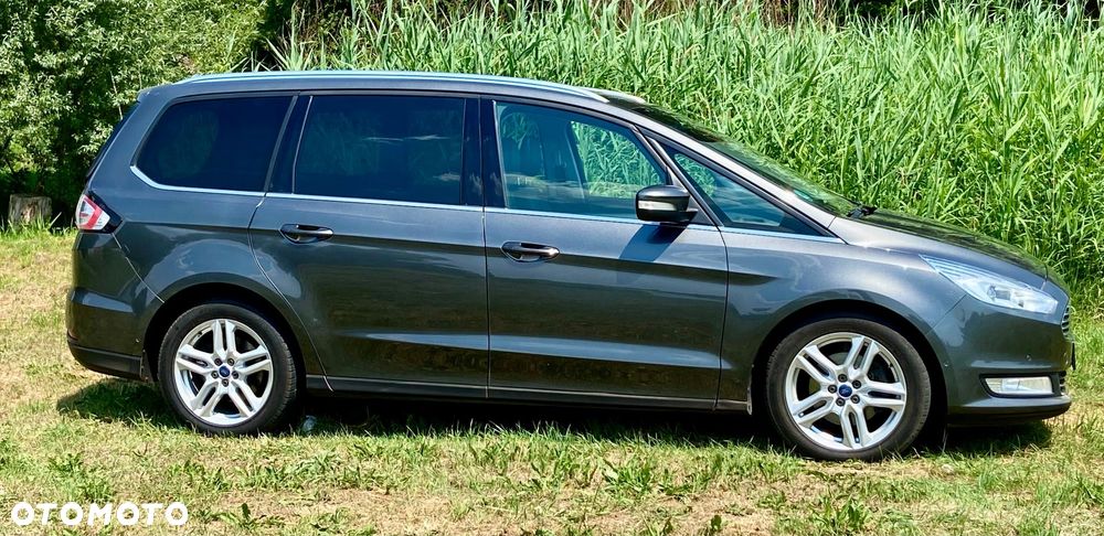 Ford Galaxy - 9