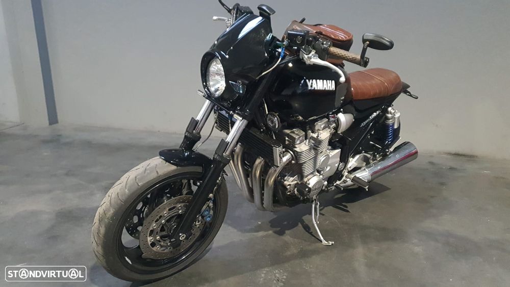 Yamaha XJR scrambler - 8