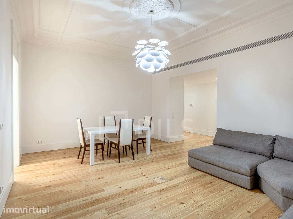 Apartamento T1 Lisboa, renovado, com pátio privativo - Grande imagem: 4/15