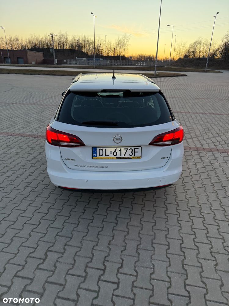 Opel Astra 1.6 CDTI Sport - 7