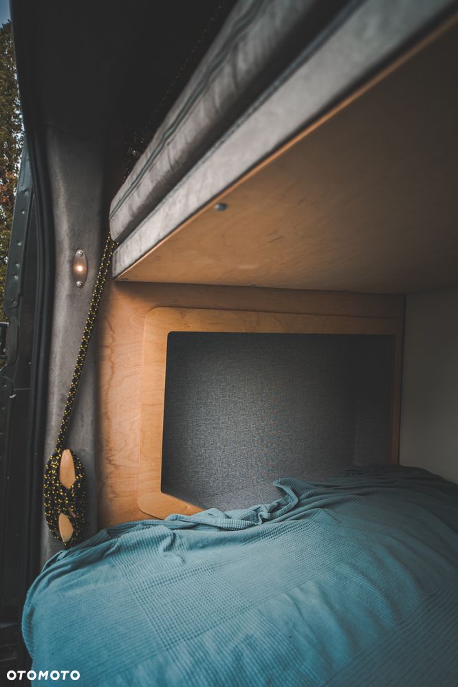 Ford Transit - 25