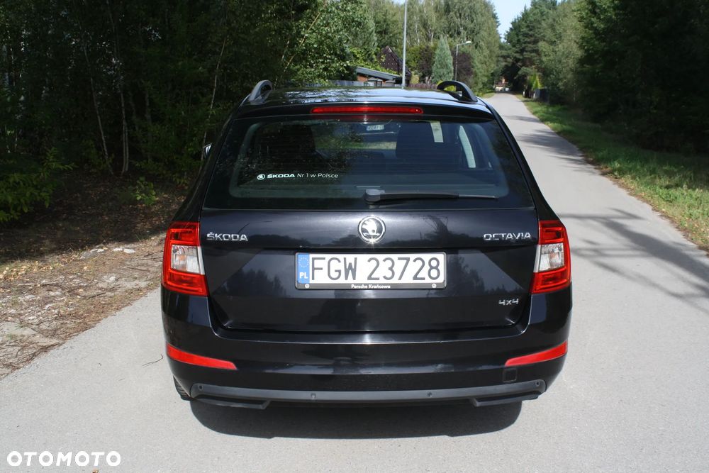 Skoda Octavia 2.0 TDI 4x4 Ambition DSG - 11