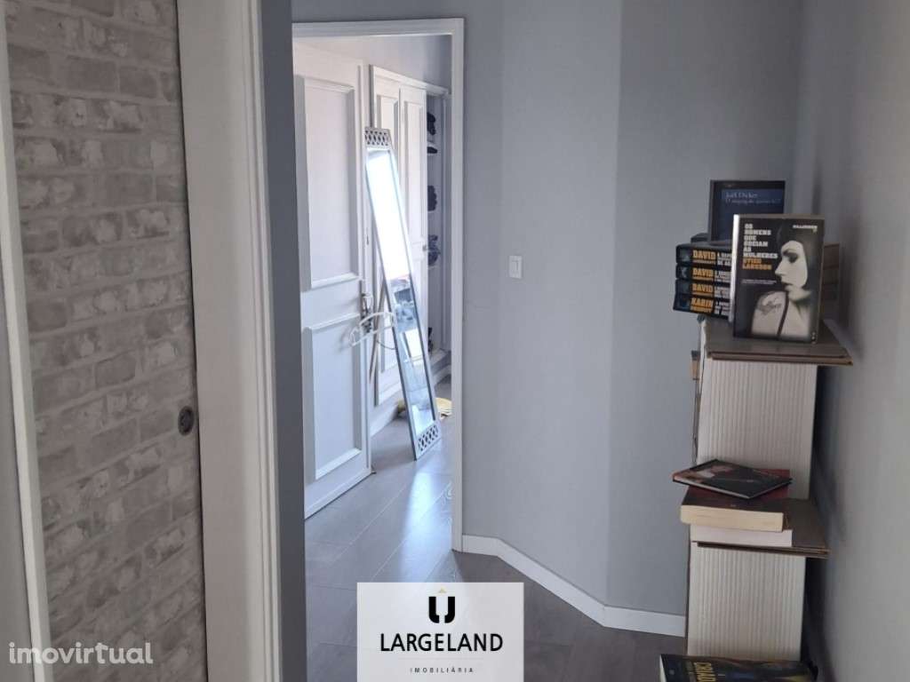 Apartamento T3 com 3 varandas no centro da Gafanha da Nazaré - Grande imagem: 2/11