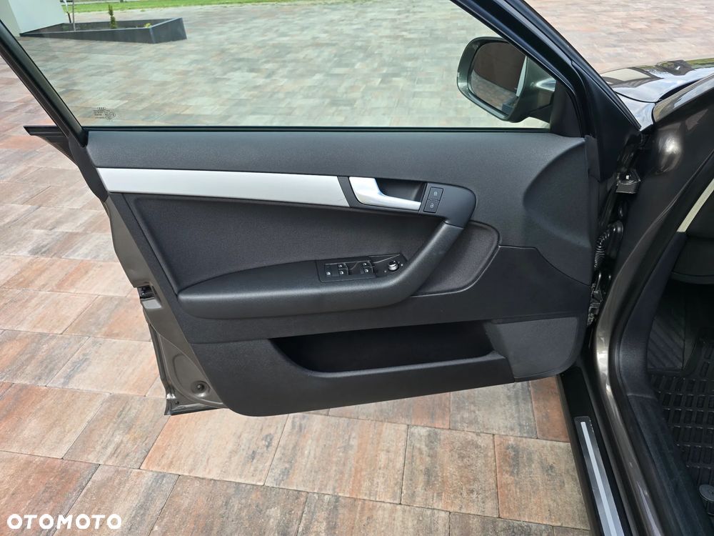 Audi A3 Sportback 2.0 TDI Ambiente - 22