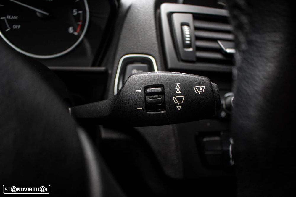 BMW 116 d EfficientDynamics Edition - 14