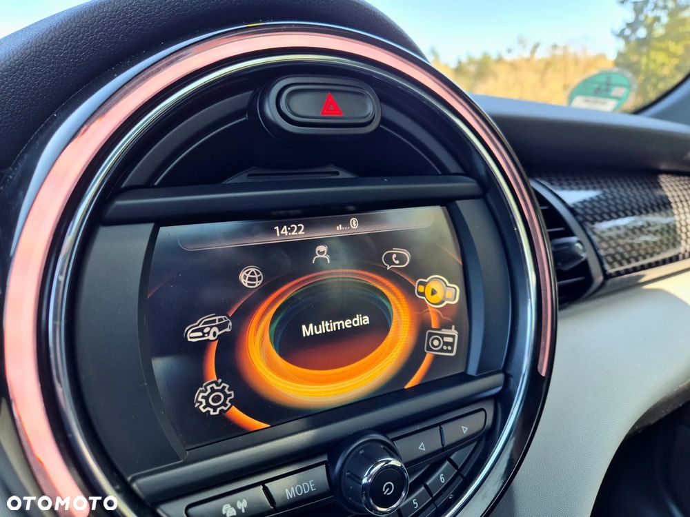 MINI John Cooper Works Standard - 30