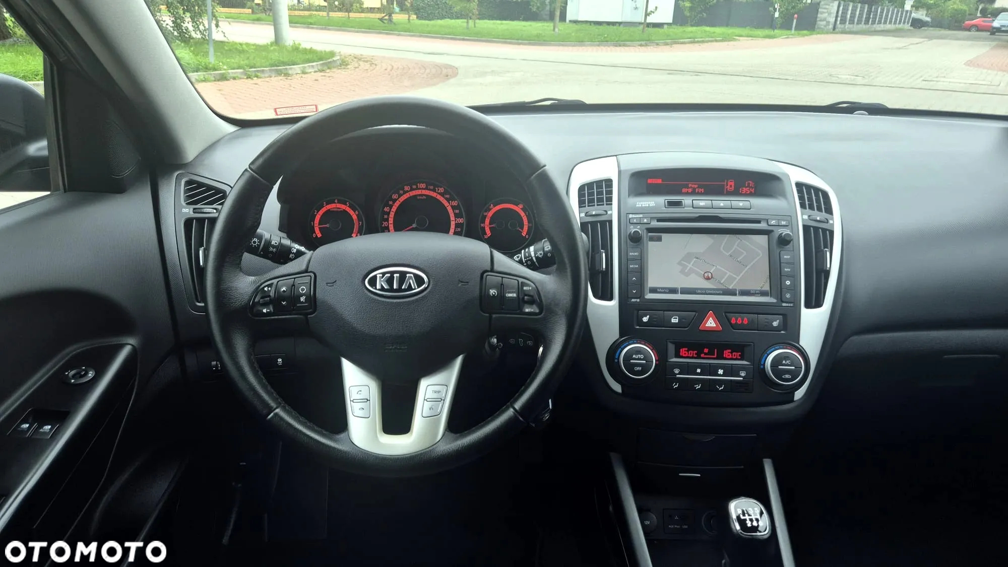 Kia Ceed 1.6 CVVT SW Edition 7 - 10