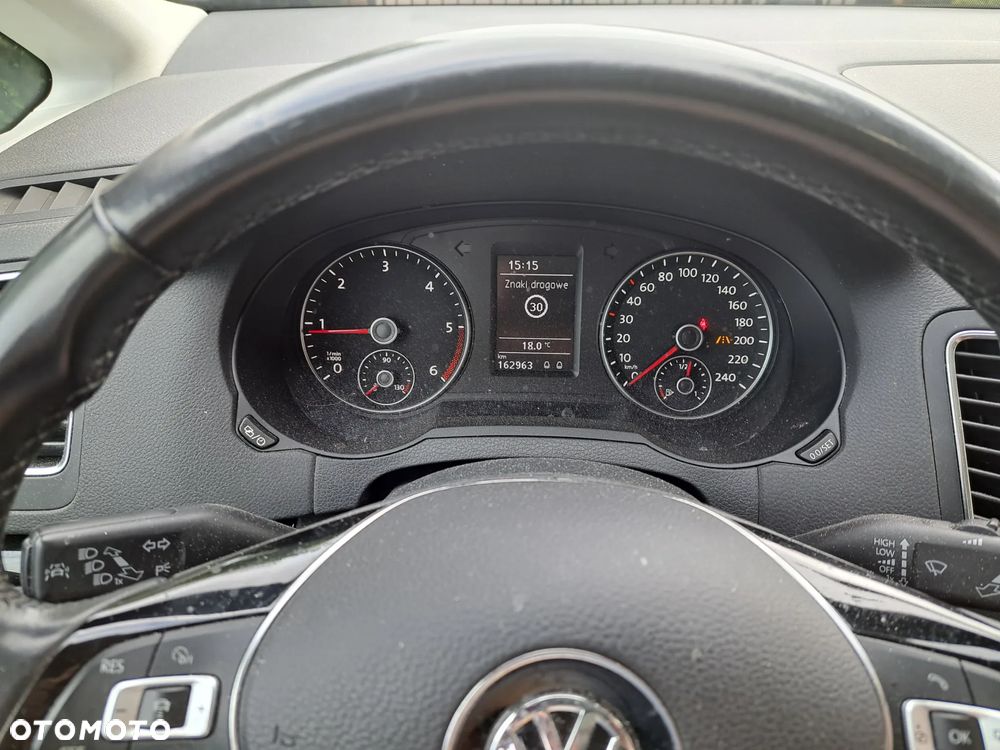 Volkswagen Sharan - 16