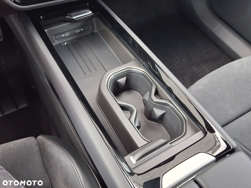 Volkswagen ID.7 77kWh Pro Plus - 35