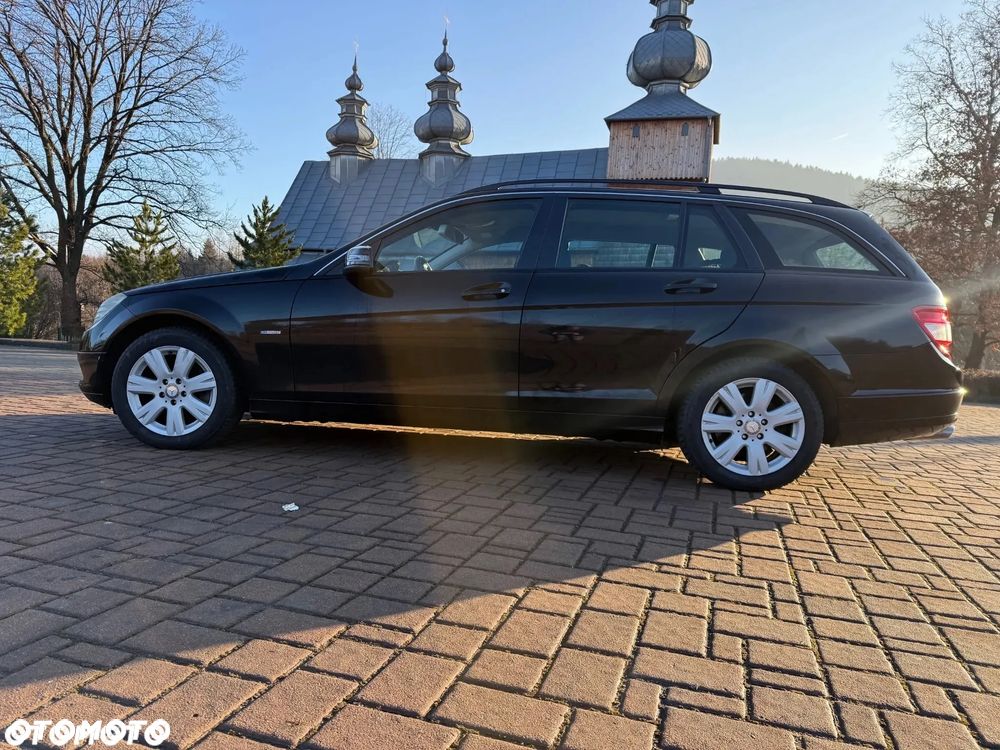 Mercedes-Benz Klasa C 220 CDI DPF Automatik BlueEFFICIENCY - 4